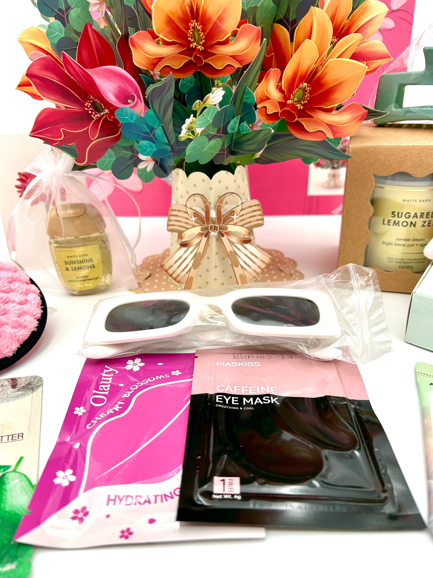 18-Piece Luxe Gift Box – Includes Pop-Up Flower Bouquet, Premium Candle, Insulated Tote, and Spa Self-Care Essentials
